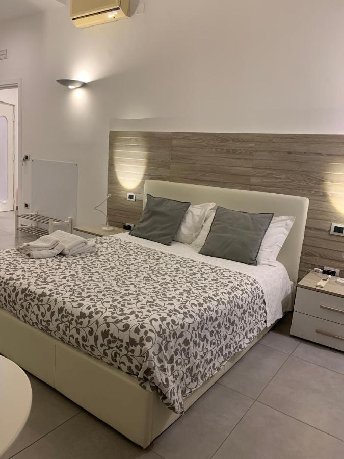 Myb Apartamento Nápoles Exterior foto
