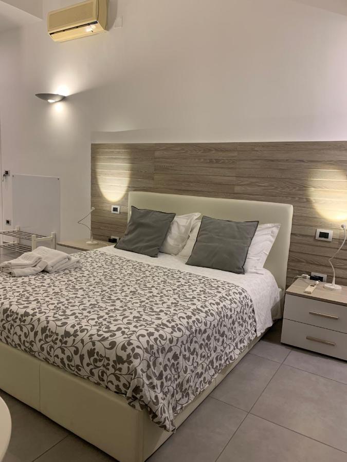 Myb Apartamento Nápoles Exterior foto