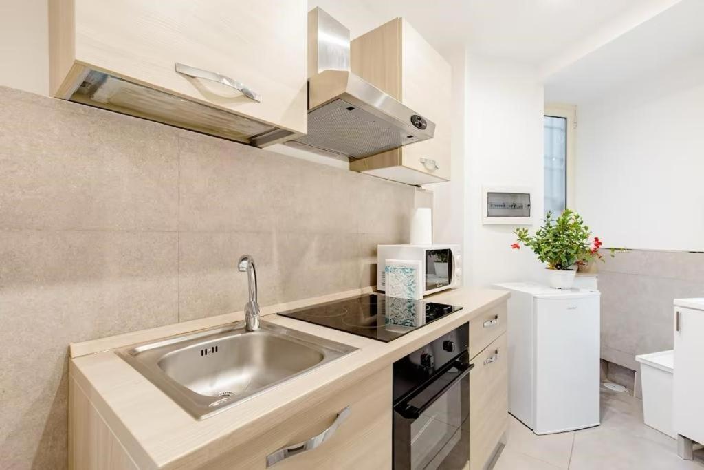 Myb Apartamento Nápoles Exterior foto